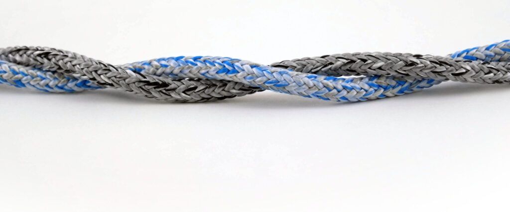 Polyester and Dyneema ropes twisted together