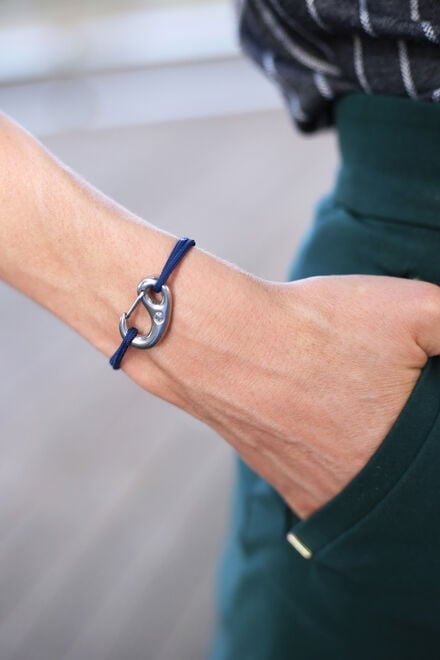 ref-9313-bracelet-Onboard-bleu-insitu-2 ref-9313-bracelet-Onboard-bleu-insitu-2